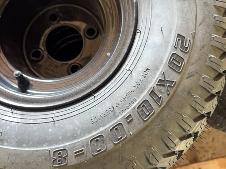 new-pair-of-20x10-8-tire-with-4-lug-wheel-image-2