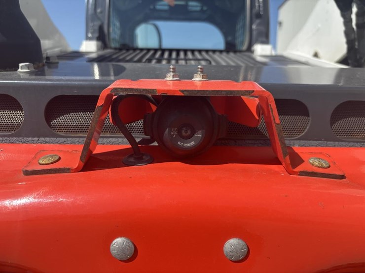 2019-bobcat-s770-image-33