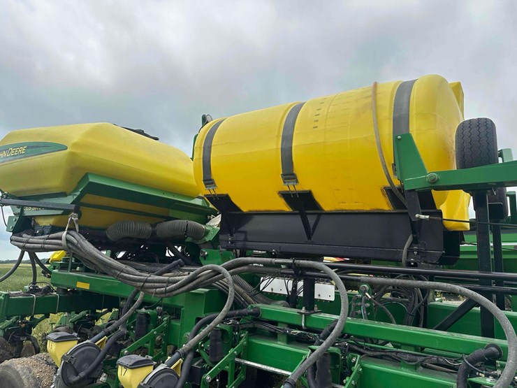 john-deere-db60-image-13