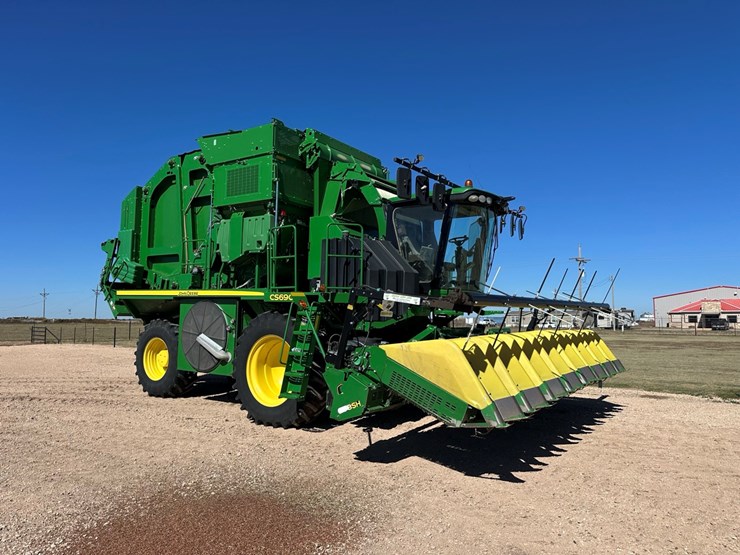 2017-john-deere-cs690-image-12
