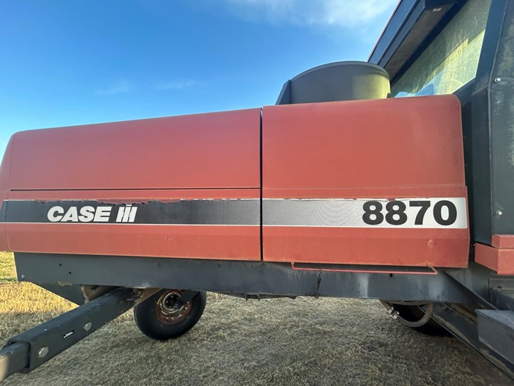 case-ih-8870-image-33