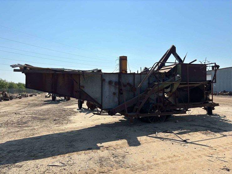 john-deere-pull-type-combine-image-7