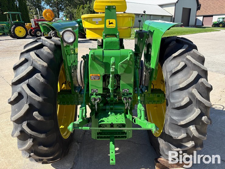 1970-john-deere-2520-image-10