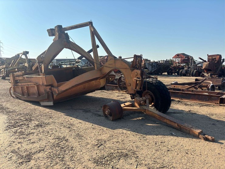 carryall-ls-pan-scraper-image-1