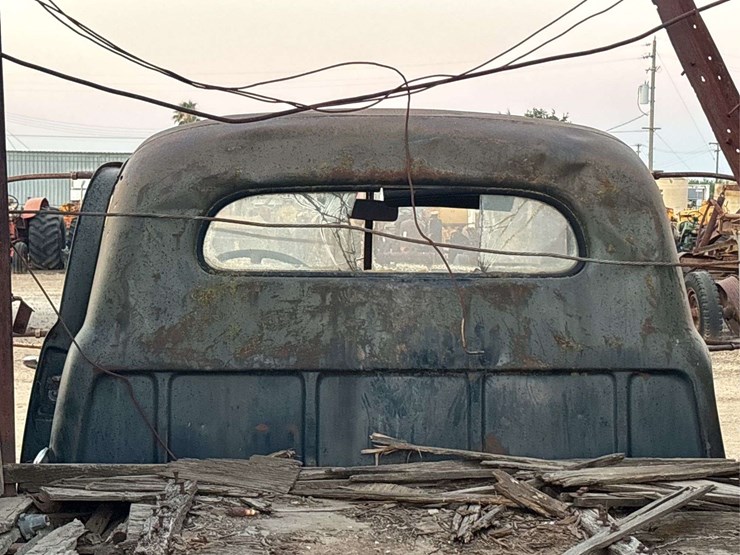 studebaker-stake-bed-truck-image-14