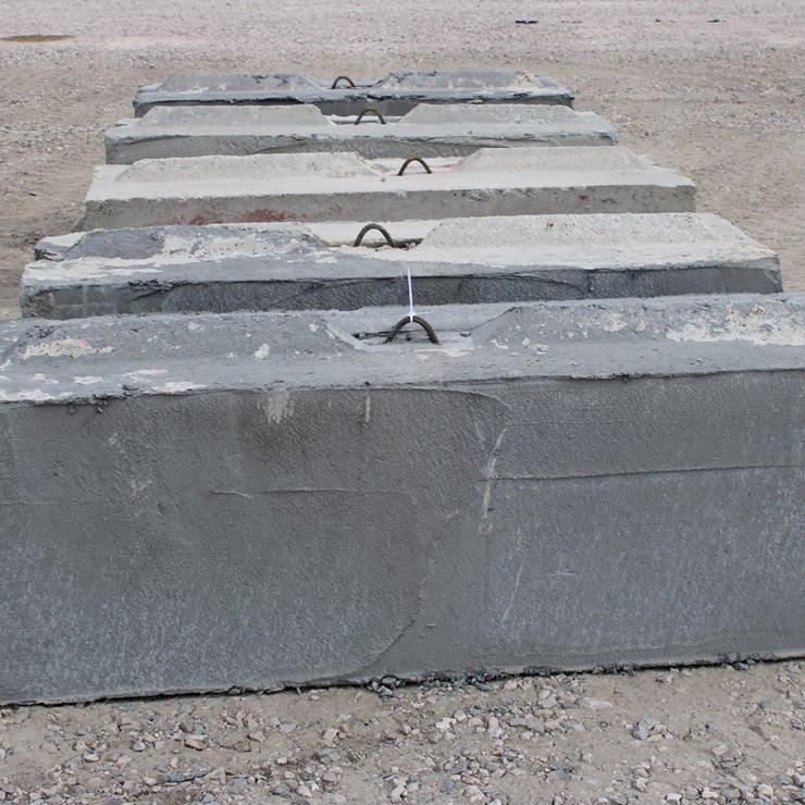 #4002 • #4002 Concrete Blocks 2'x2'x6'