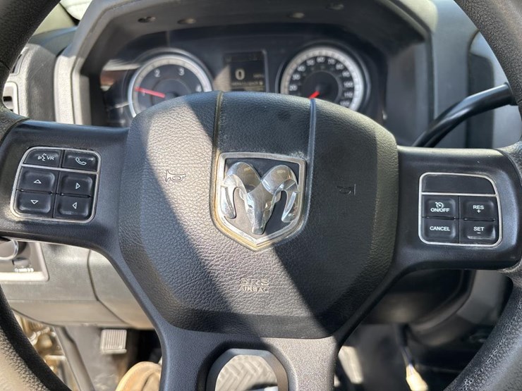 2016-dodge-ram-5500-image-45