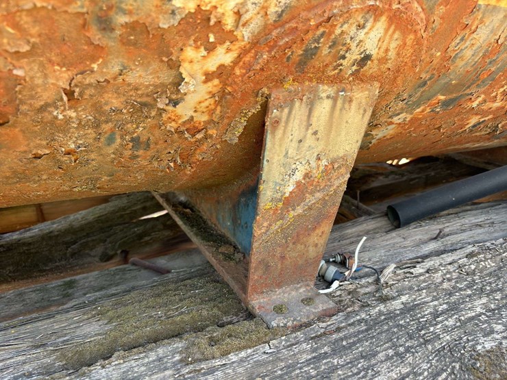 propane-tank-on-wagon-image-24