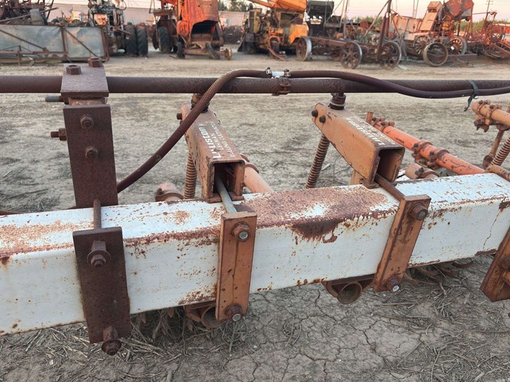 4-row-cultivator-image-20