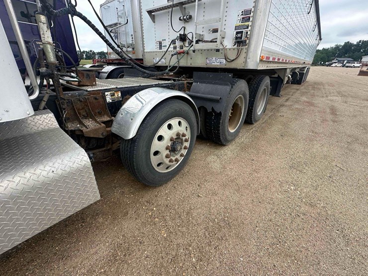 2007-kenworth-w900-image-7