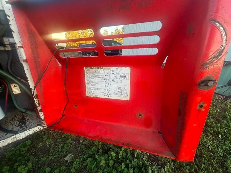 1981-model-2000-bobcat-mini-payloader-image-8