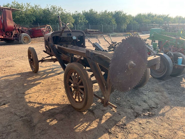 ford-model-t-image-3