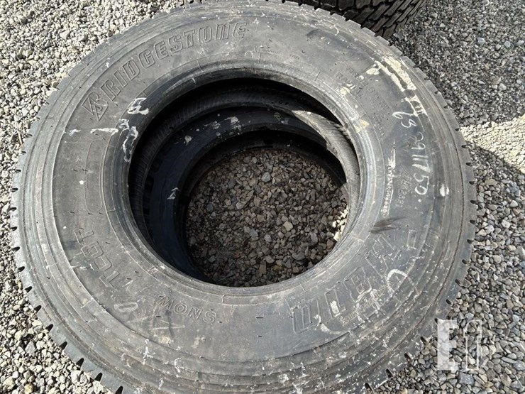 bridgestone-11r22.5-image-4