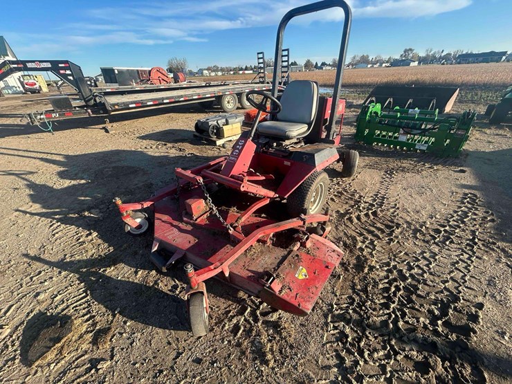 toro-groundmaster-345-mower-image-17