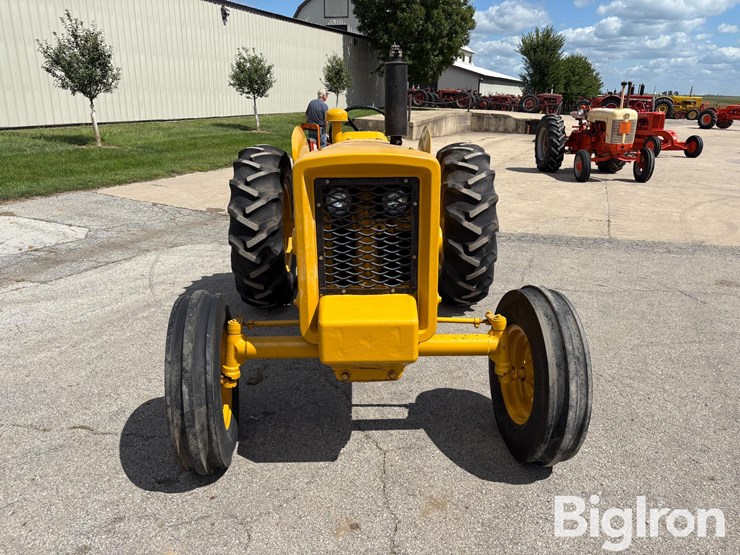 1959-john-deere-440-image-2