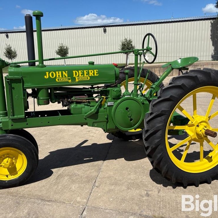 1937 JOHN DEERE B