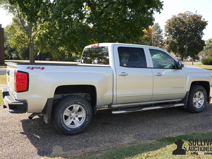 2017-chevrolet-silverado-1500-image-5