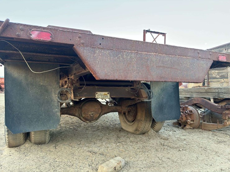 chevrolet-6400-image-34