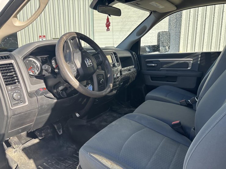 2018-ram-5500-hd-image-31