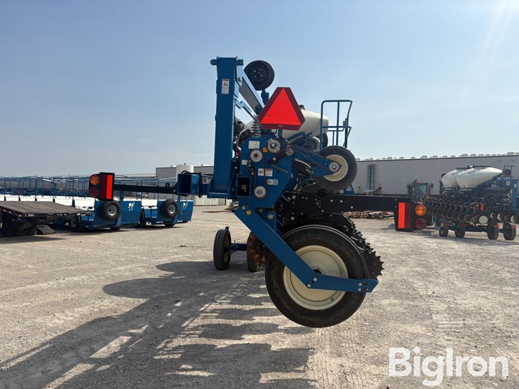 2019-kinze-3600-image-6