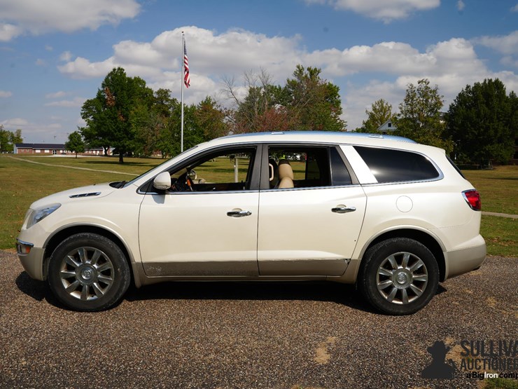 2012-buick-enclave-image-8