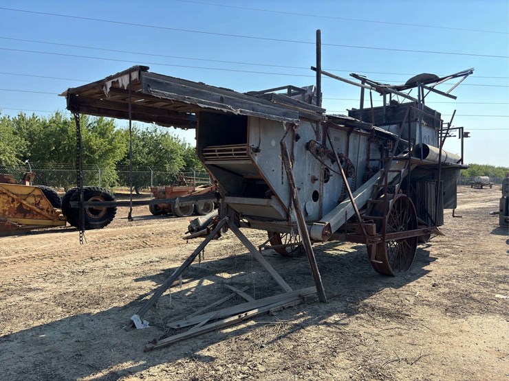 holt-36-combine-harvester-image-5