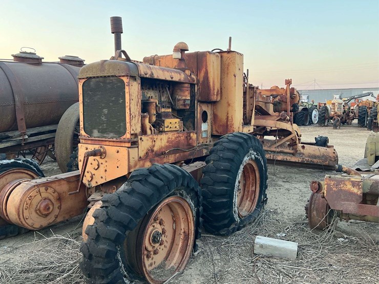 adams-road-grader-image-5