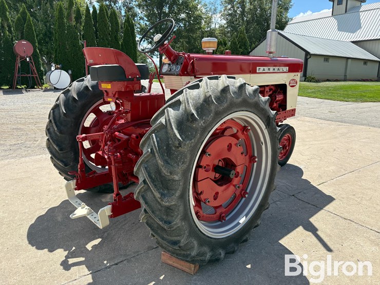 1959-case-ih-560-image-5