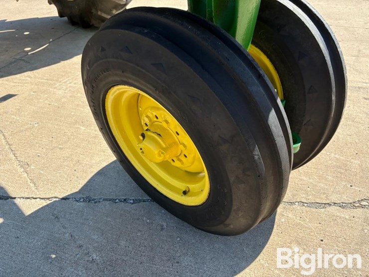 1961-john-deere-3010-image-13