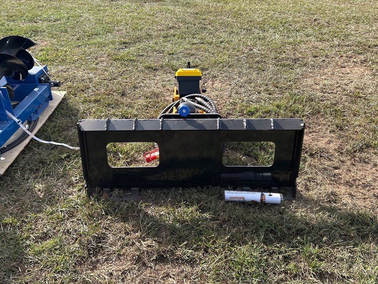 #449-•-quick-attach-breaker-hammer-image-2