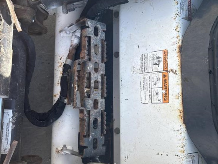 2019-bobcat-s770-image-32