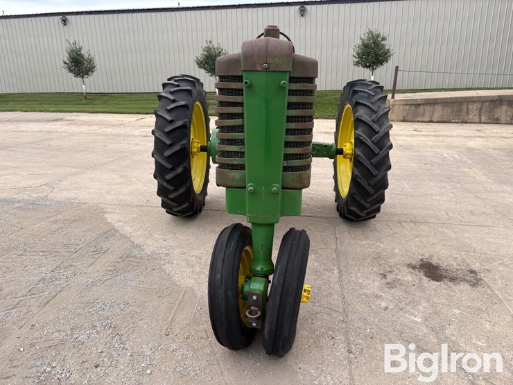 1950-john-deere-a-image-2