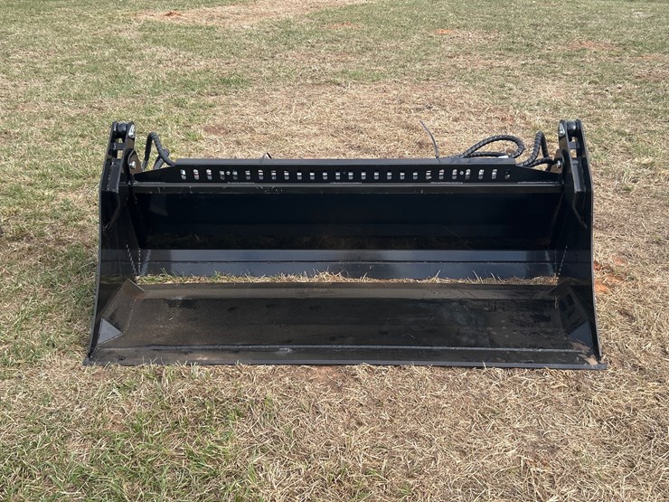 #469-•-quick-attach-4-in-1-bucket-image-3