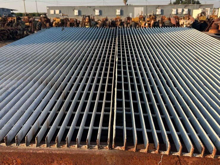 fertilizer-wagon-image-3