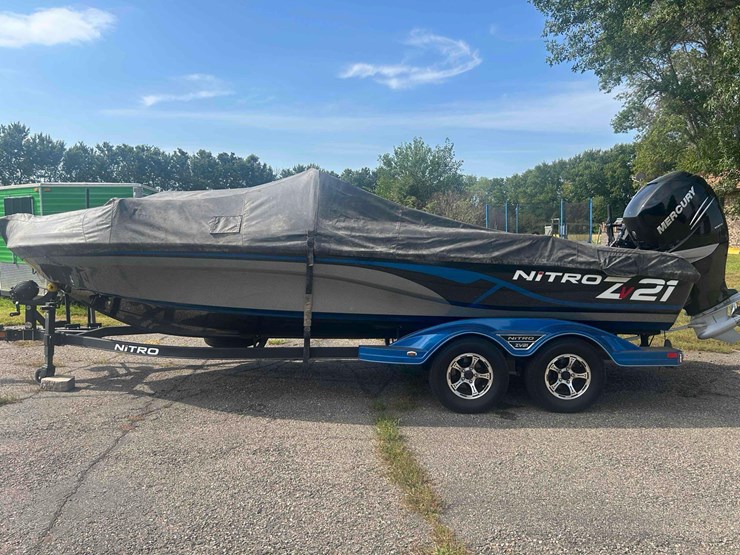 nitro-zv21-boat-image-2