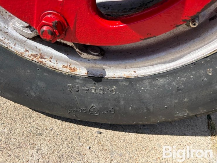 1954-ih-farmall-super-m-ta-2wd-tractor-image-18