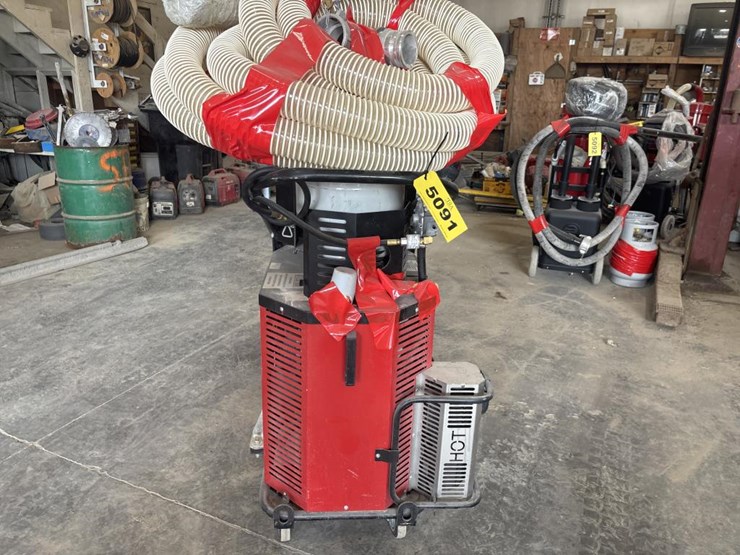 #5091-•-husqvarna-t8600-hepa-vacuum-w/-c5500-separator-image-2