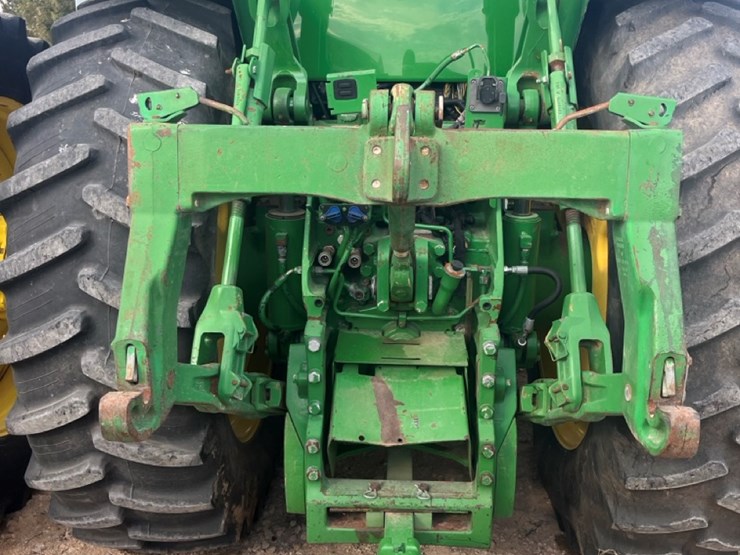 john-deere-8245r-image-3