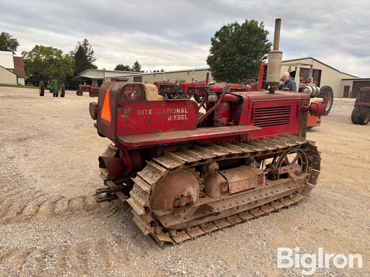 1947-international-td6-image-5