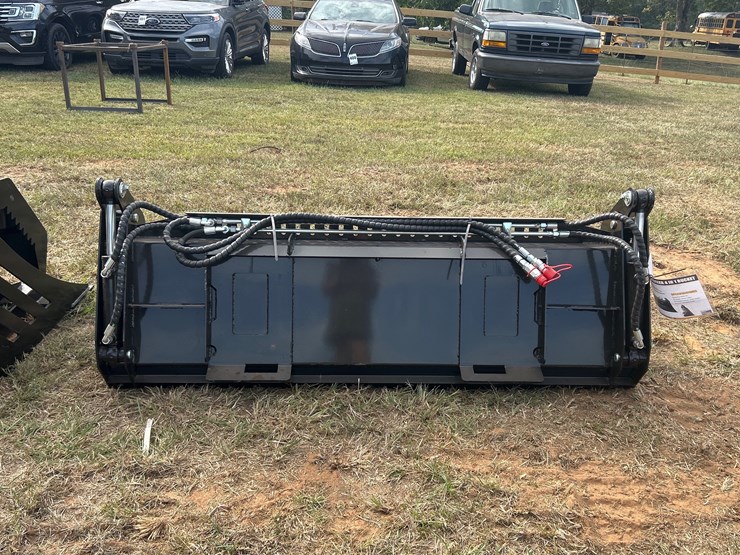 #461-•-quick-attach-4-in-1-bucket-image-2