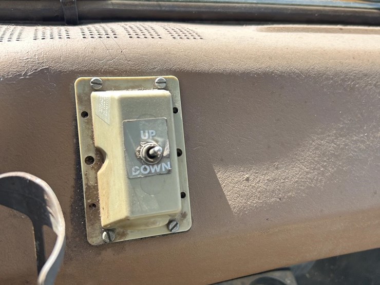 1974-chevrolet-c65-image-16