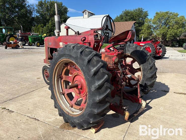 1957-case-ih-450-image-7
