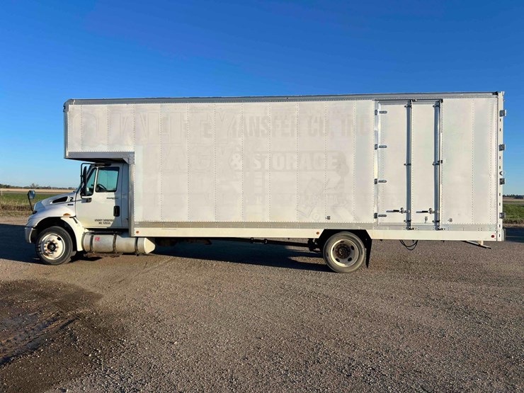 2014-international-4000-image-8