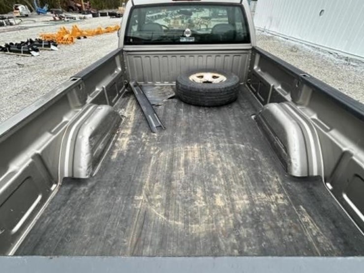 1999-chevrolet-2500-image-18