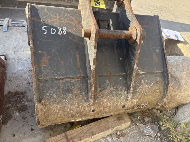 #5088-•-geith-36"-mx6-hd-excavator-bucket-image-3