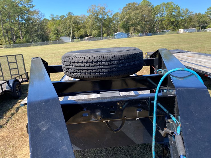 #22-•-#120-•-bigtex-gooseneck-14gn-trailer-gvwr-15,900-lbs-image-17