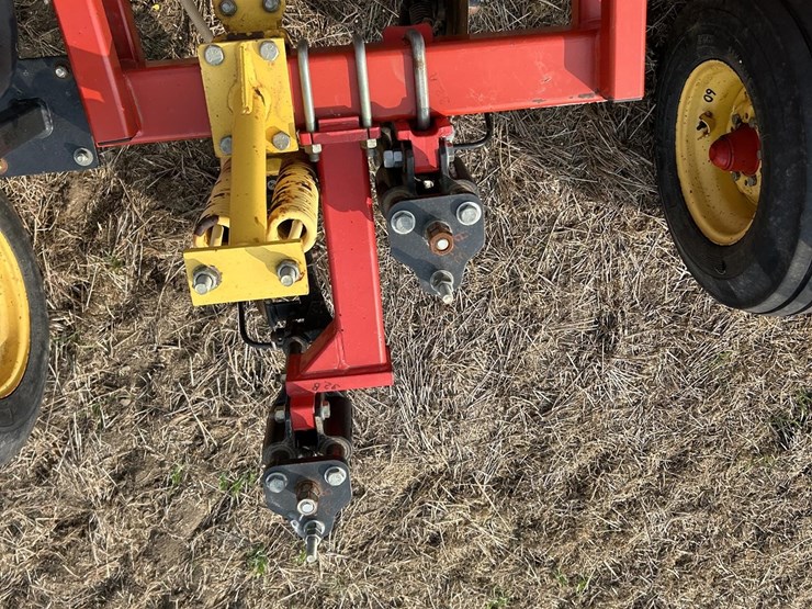 2008-bourgault-5710-59-image-110