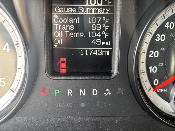 2015-dodge-ram-3500-image-46