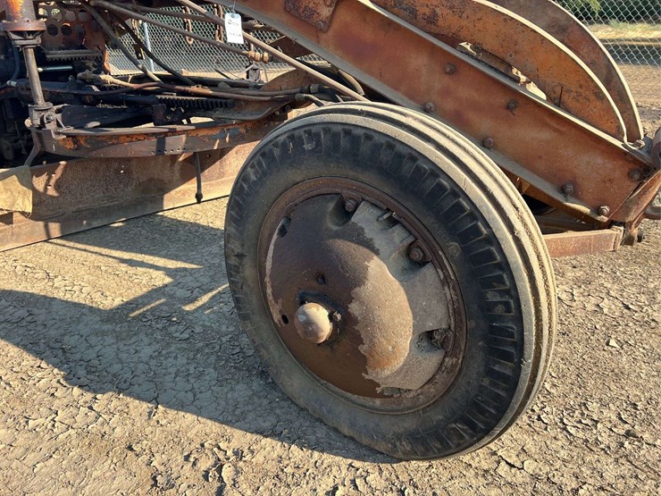 mccormick-road-grader-image-24