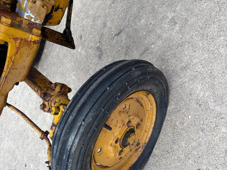 1948-international-cub-image-15